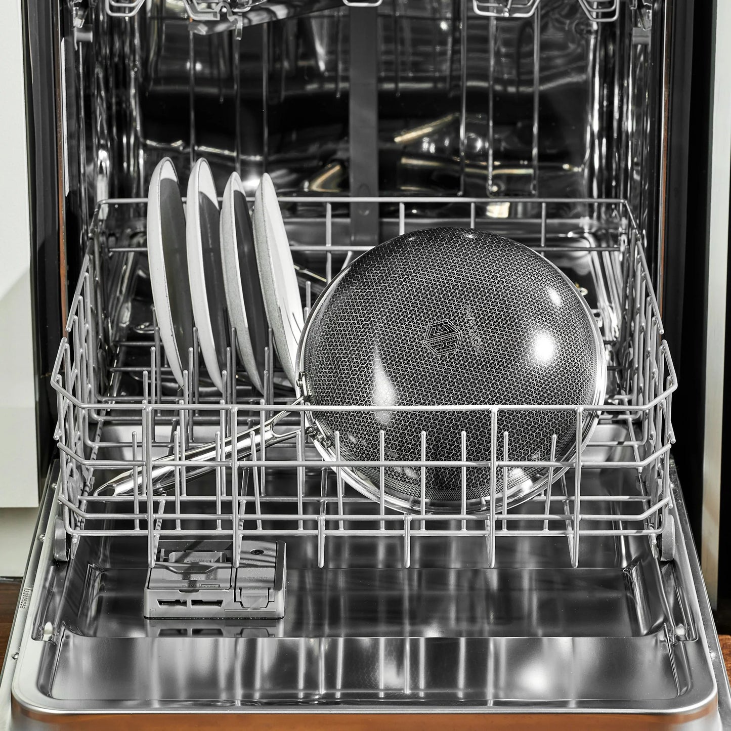 Hybrid Wok, 10
